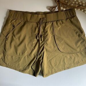 ALL IN MOTION  M Women's Tan Casual Shorts